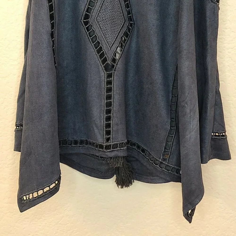 NU New York Womens Shirt Top Small Blue Eyelet Halter Open Back Tasseled Casual - Picture 10 of 12